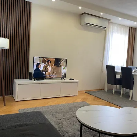 Apartment Bajna